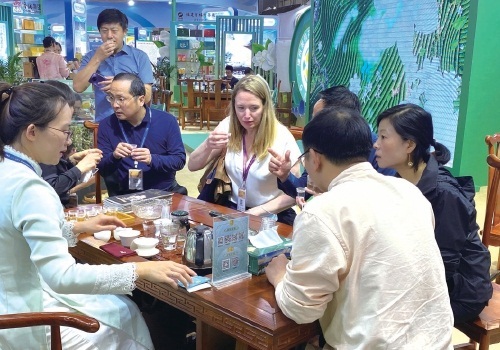 撬动万亿市场 培育农业国际竞争新优势——第七届食博会和首届预博会见闻(图1)